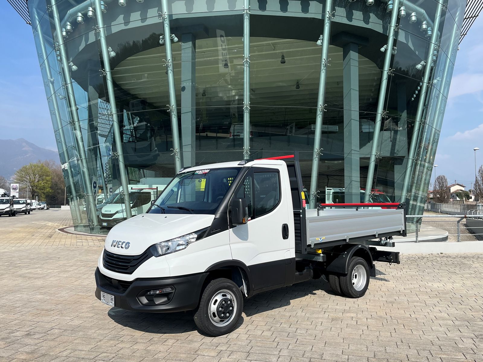 IVECO daily - Lombardia Truck