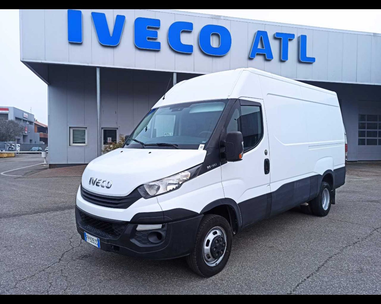 IVECO DAILY 35C12V - Lombardia Truck