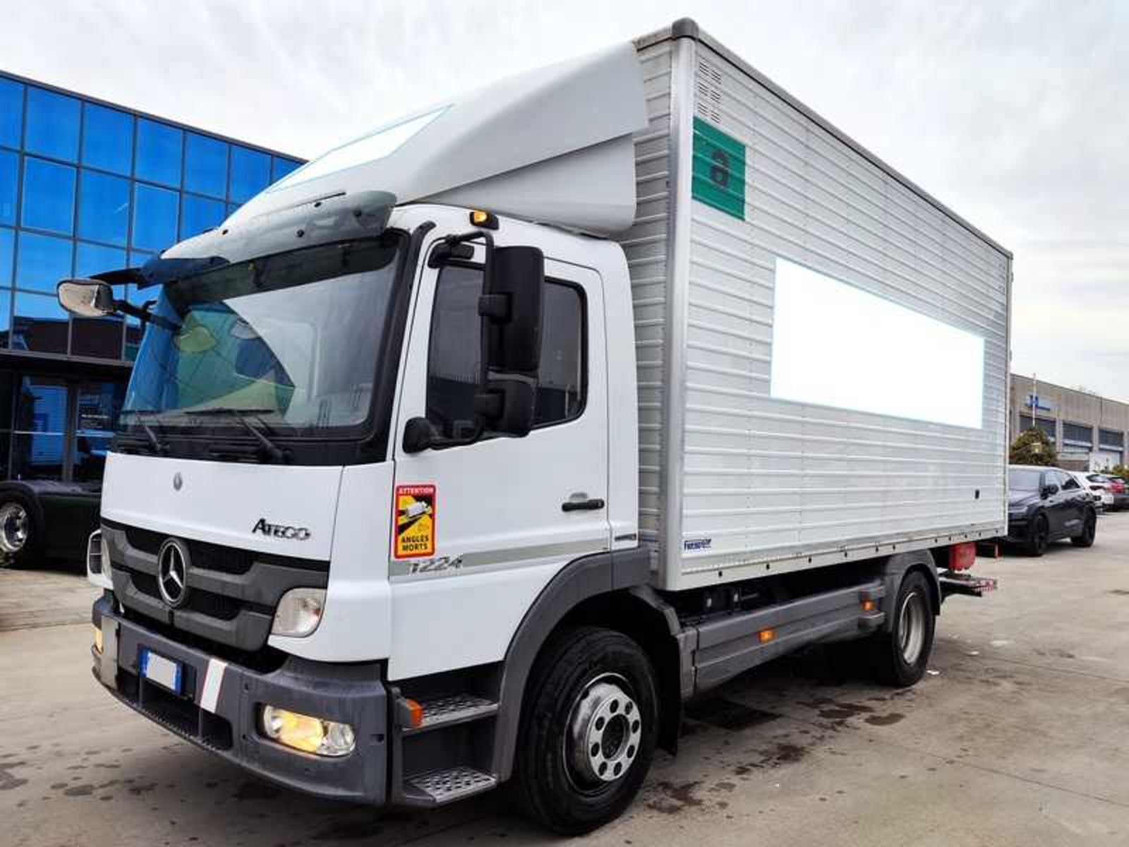 MERCEDES ATEGO 1224 FURGONE CON SPONDA - Lombardia Truck