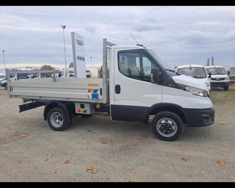 IVECO 35C14 - CASSONE RIBALTABILE TRILATERALE - Lombardia Truck