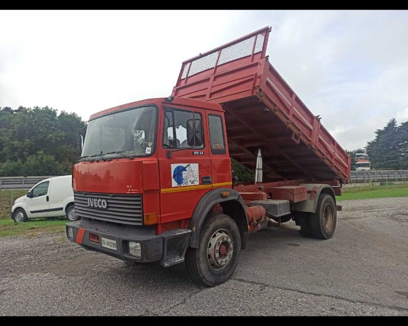 IVECO 175.24 RIB - Lombardia Truck