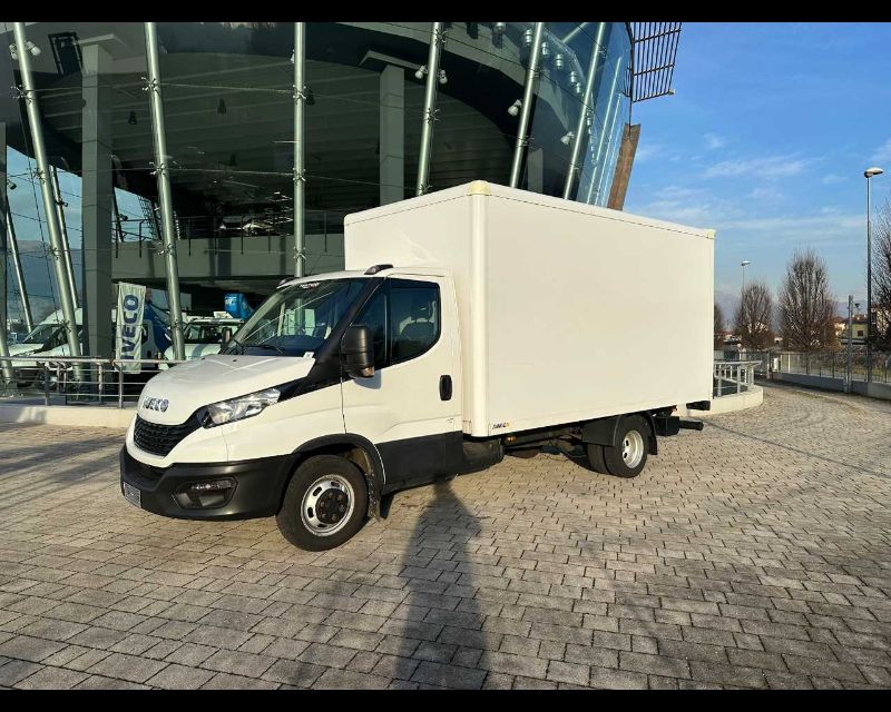 IVECO 35C16 H - FURGONE CON SPONDA CARICATRICE POSTERIORE - Lombardia Truck