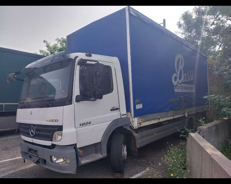 MERCEDES-BENZ ATEGO 10.24 CENT (INCIDENTATO) - Lombardia Truck