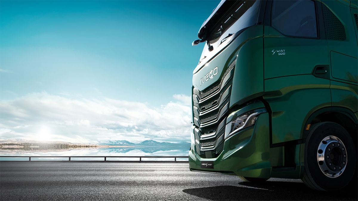 IVECO S-Way Classe-10% e lode: Consumi promossi! - Lombardia Truck